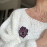 Broche brodée coeur ex-voto oeil de protection violet